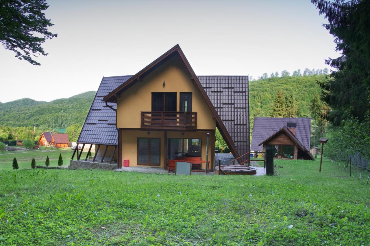Green Property Dofteana Exterior foto
